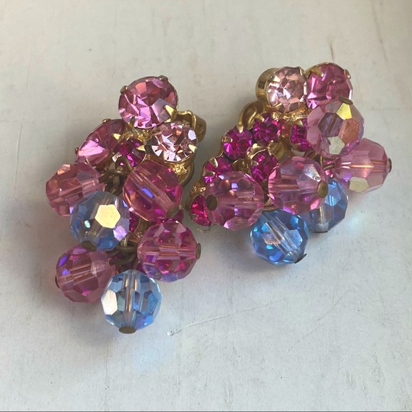 Crystal vintage aurora borealis clip ons - Picture 2 of 6